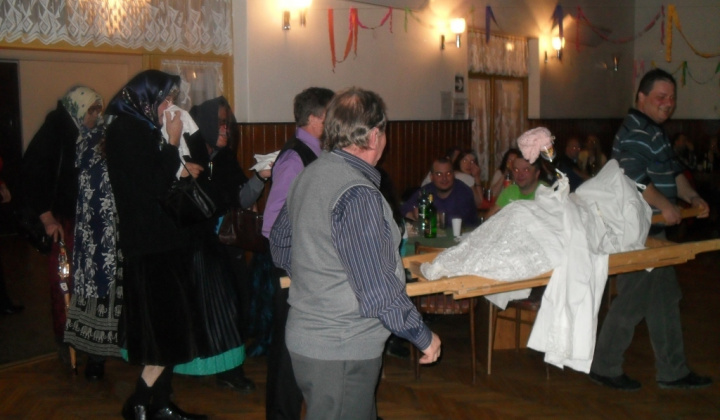 Pochovávanie basy