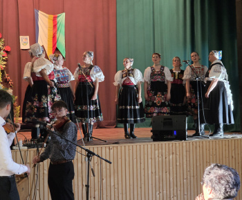 Aktuality / Pozvanie na vystúpenie FS Chotár - foto