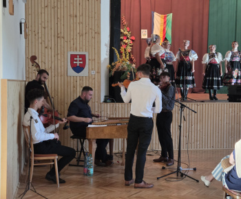 Aktuality / Pozvanie na vystúpenie FS Chotár - foto