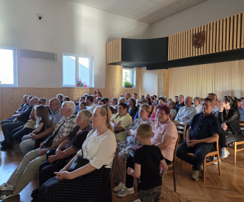 Aktuality / Pozvanie na vystúpenie FS Chotár - foto